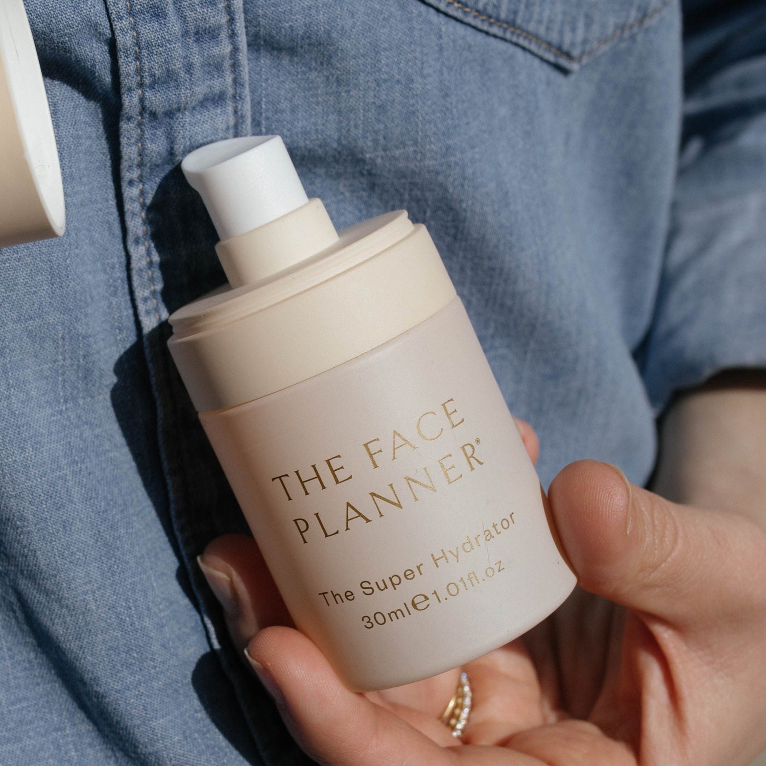 THE SUPER HYDRATOR