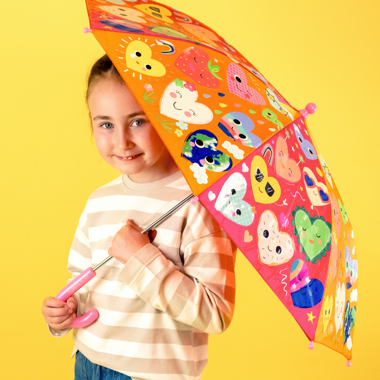 6+ Colour Change Umbrellas - Hearts