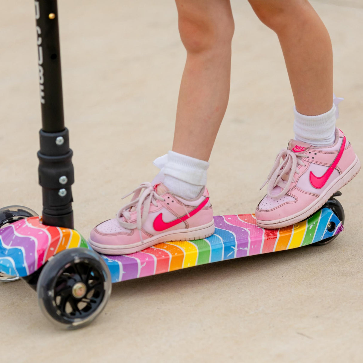 Astro Dream - Big 3 Wheel Scooter