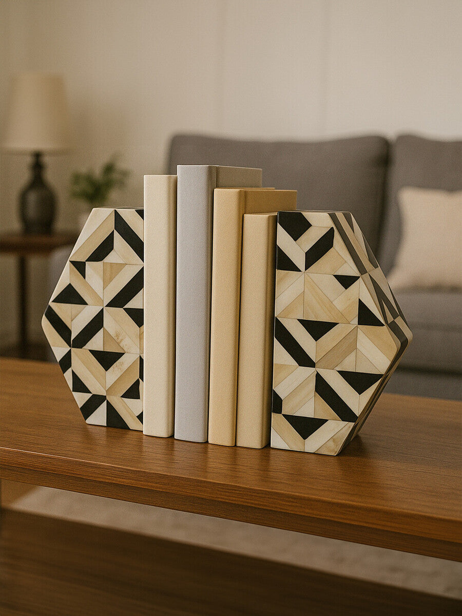 Harlo Set of 2 Bookends