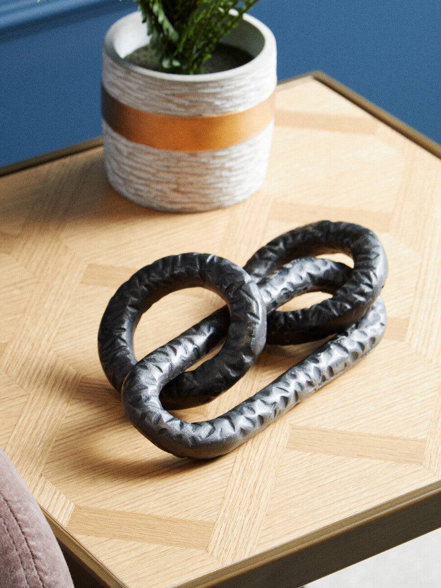 Prato Grey Chain Sculpture