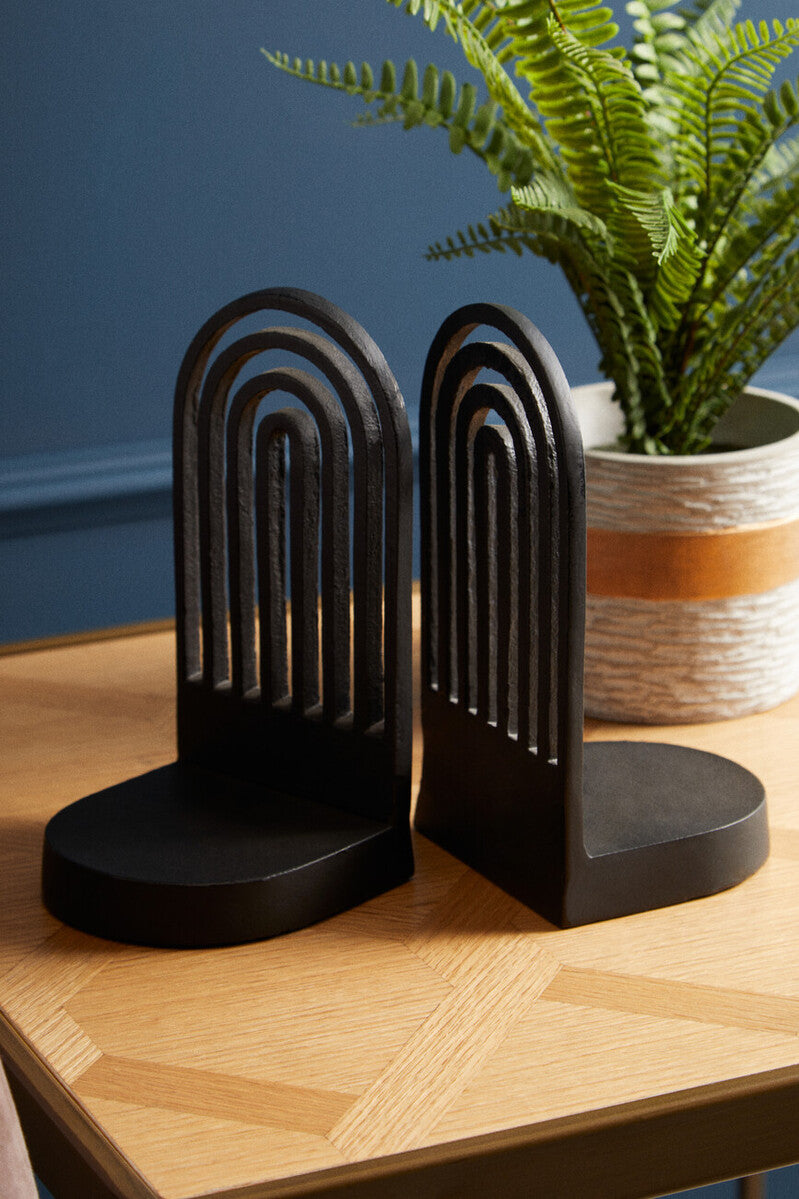 Rubi Set Of Two Black Finish Arched Bookends