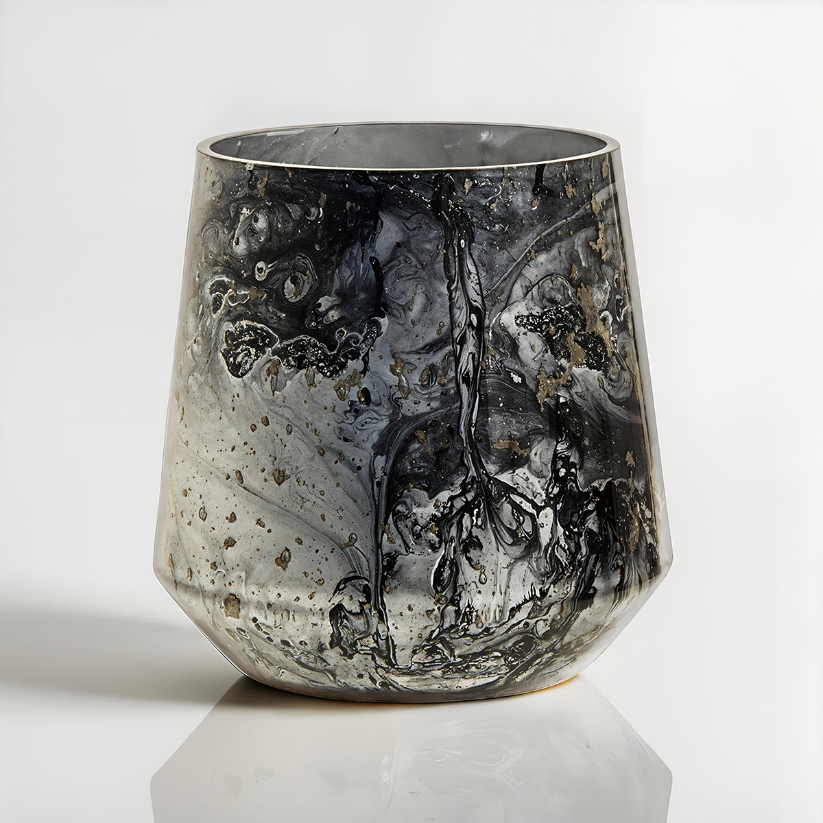 Garan Grey Marble Effect Candle Holder