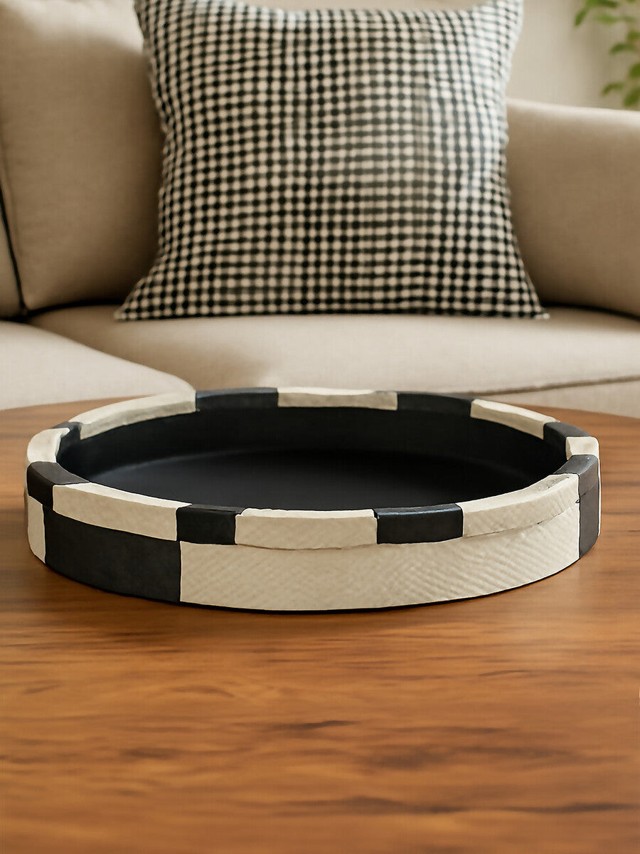 Ezra Black And White Tray