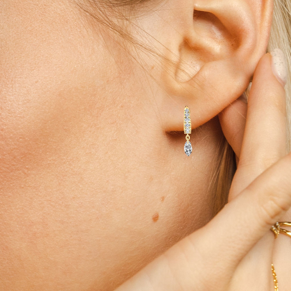 Illuminess™ Gold Vermeil Floating Moissanite Huggies