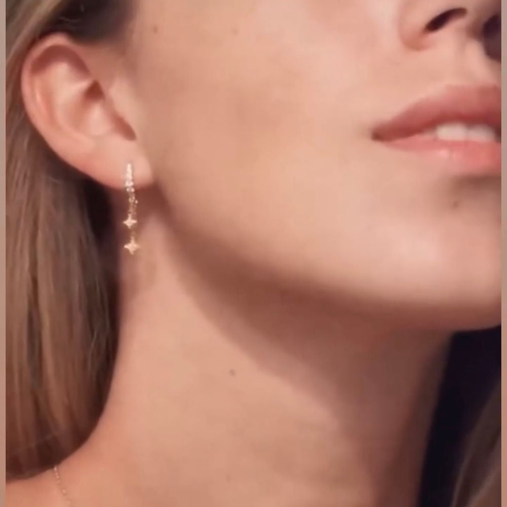 Illuminess™ Mini Sterling Silver Shooting Star Huggies