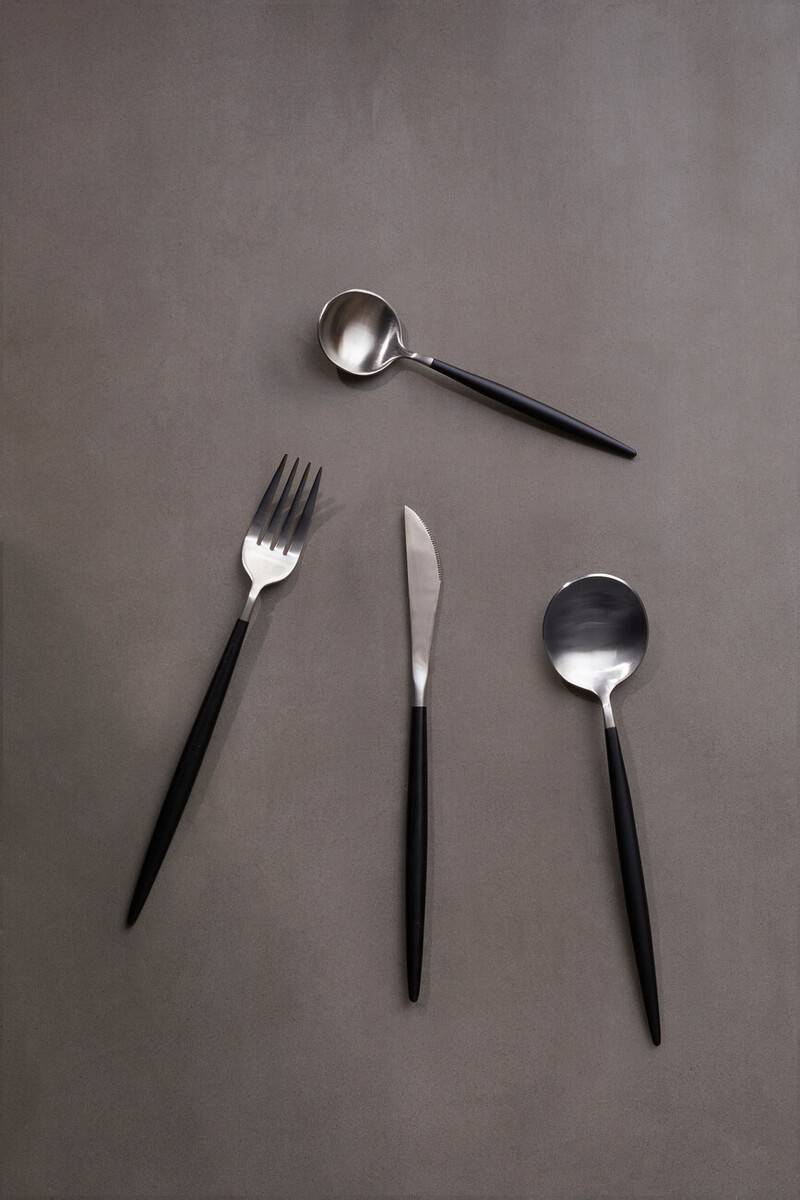 Avie 16 Piece Matte  Silver and Black Cutlery Set