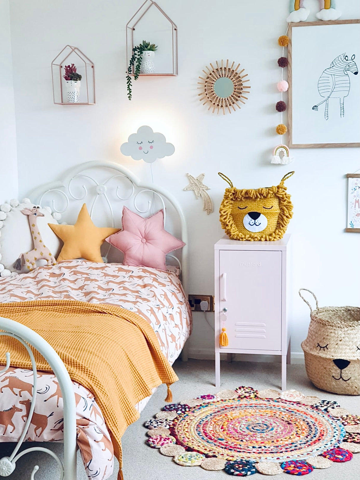 Yellow Lion Basket - Large