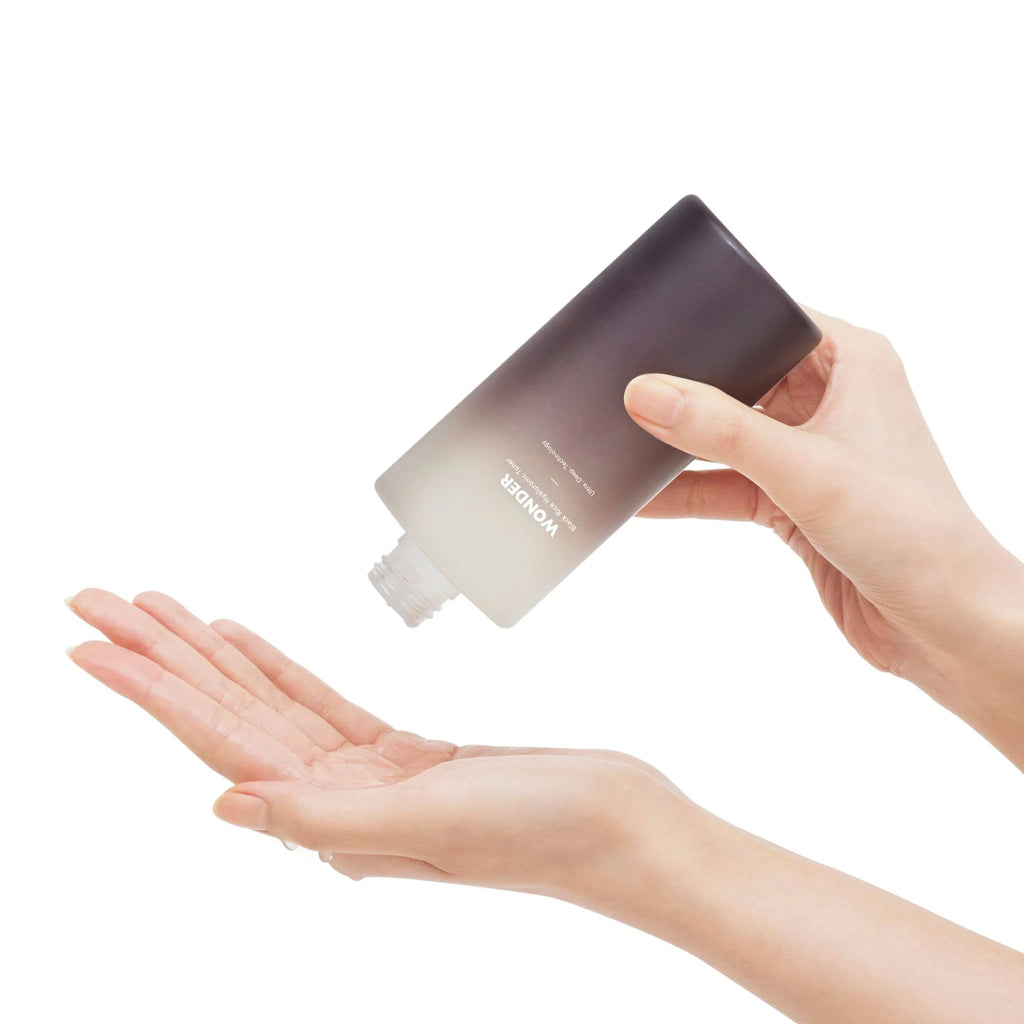 HARUHARU WONDER BLACK RICE HYALURONIC TONER 150ML