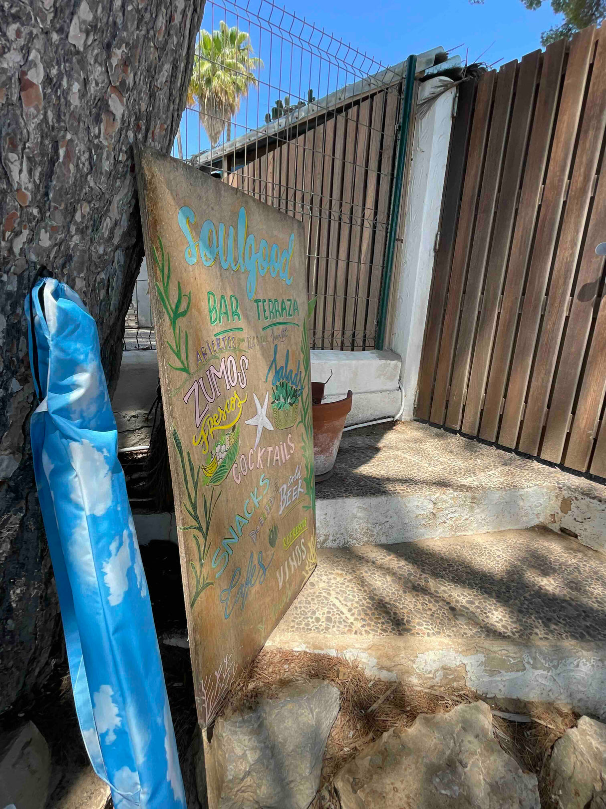 Sky Lake Beach and Terrace Parasol