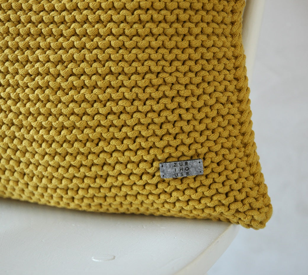Knitted Square Cushion | GOLDEN KIWI