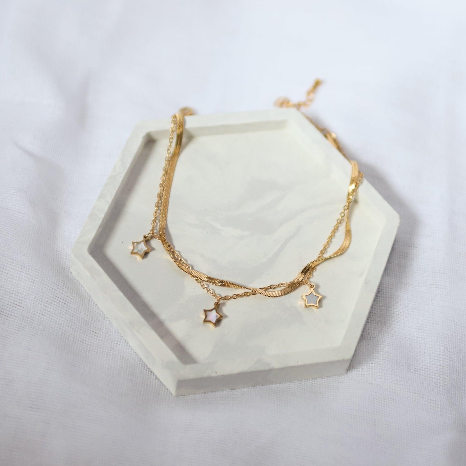 Naledi Mother Of Pearl Star Anklet | 18K Gold Plated