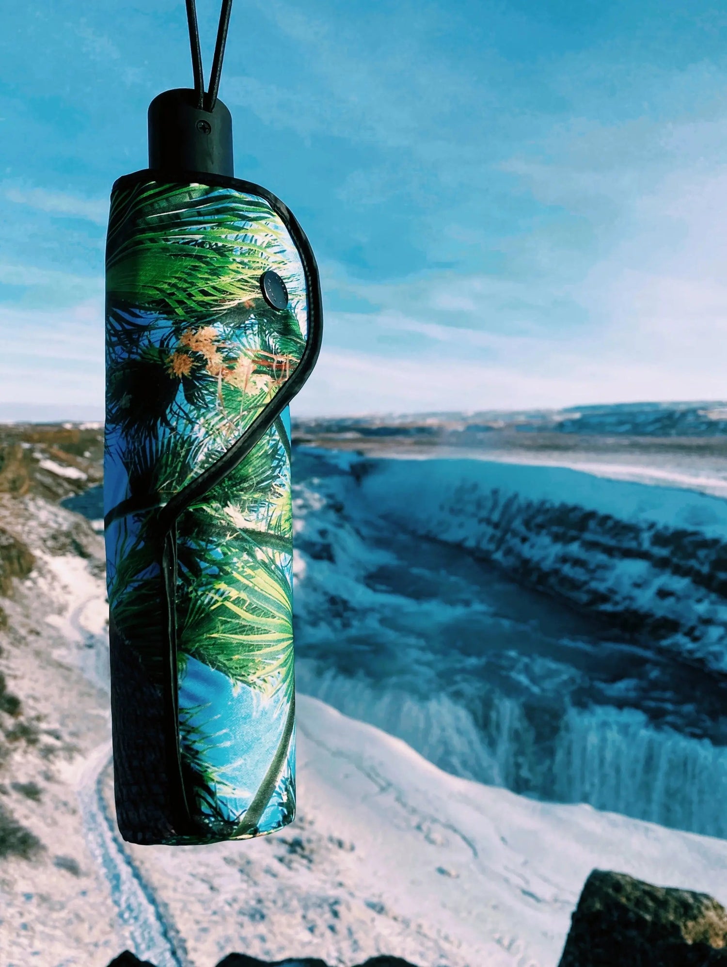 Paradise Umbrella – Windproof & UPF50+