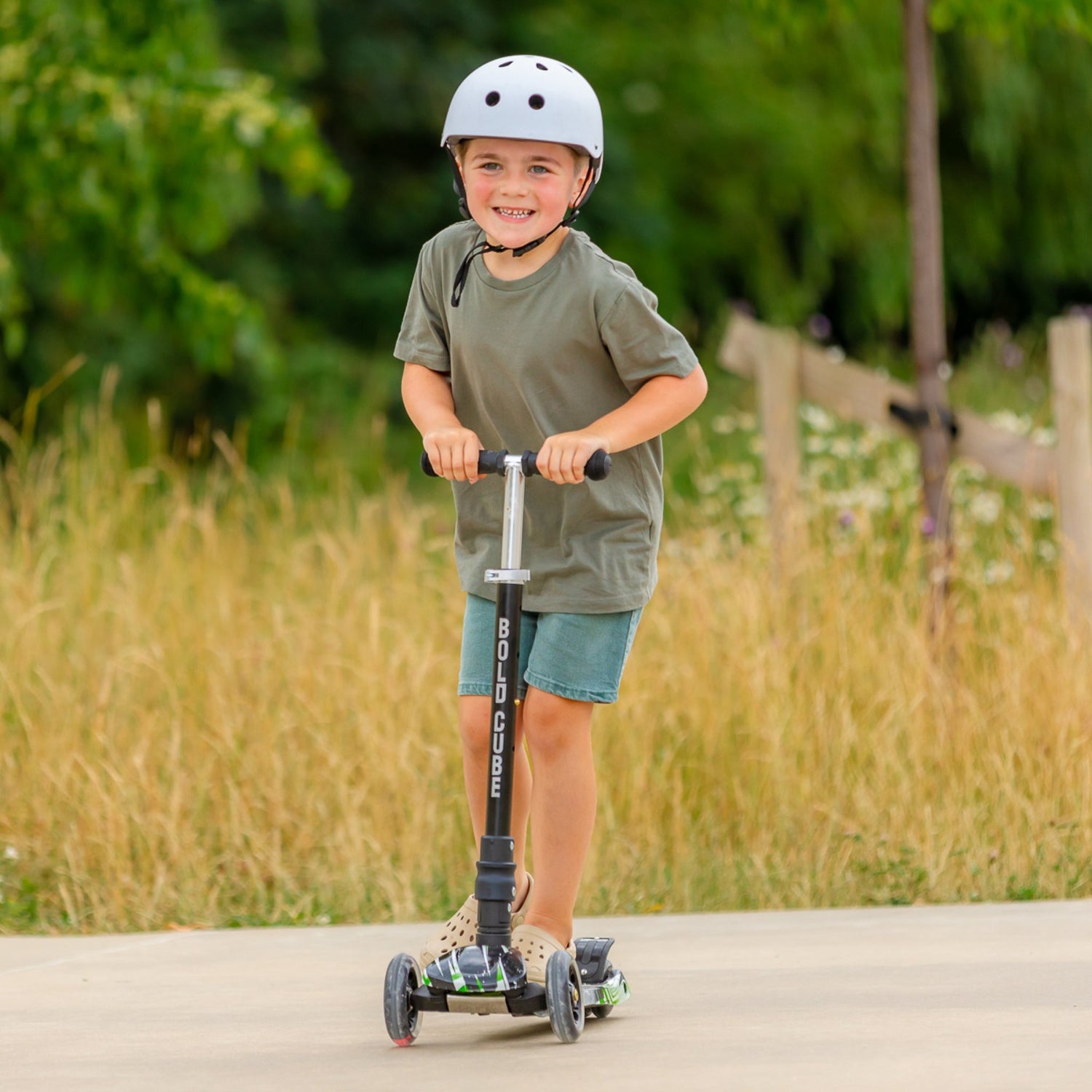 Swift Green - Big 3 Wheel Scooter