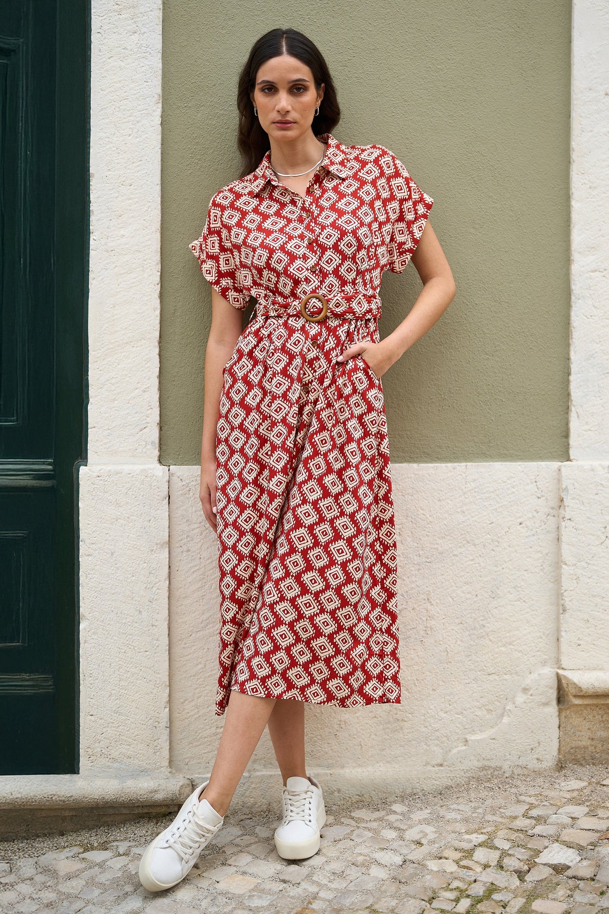 Yumi Red Viscose Midi Shirt Dress With Matching Belt