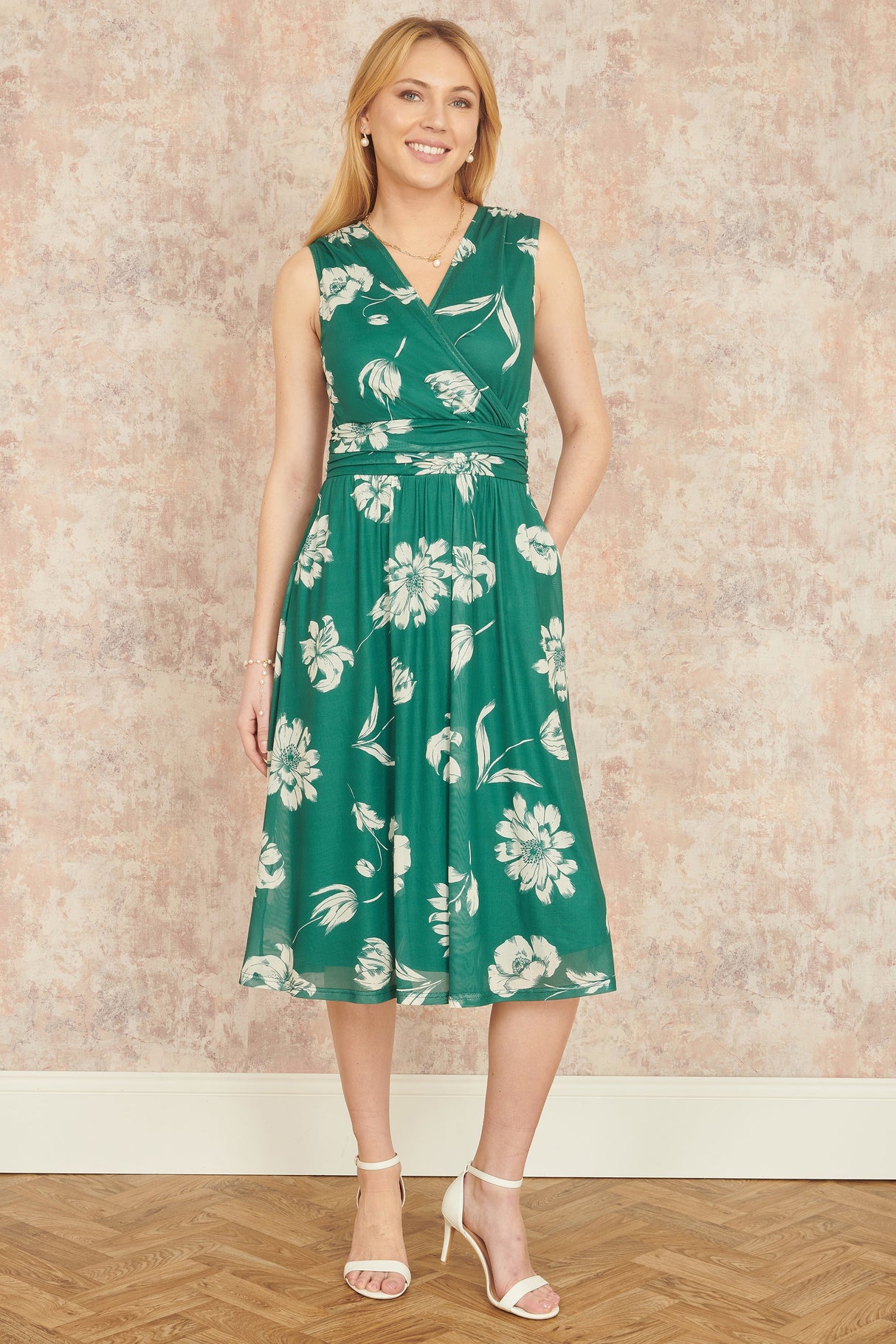 Yumi Green Floral Print Stretch Mesh Dress With Pockets
