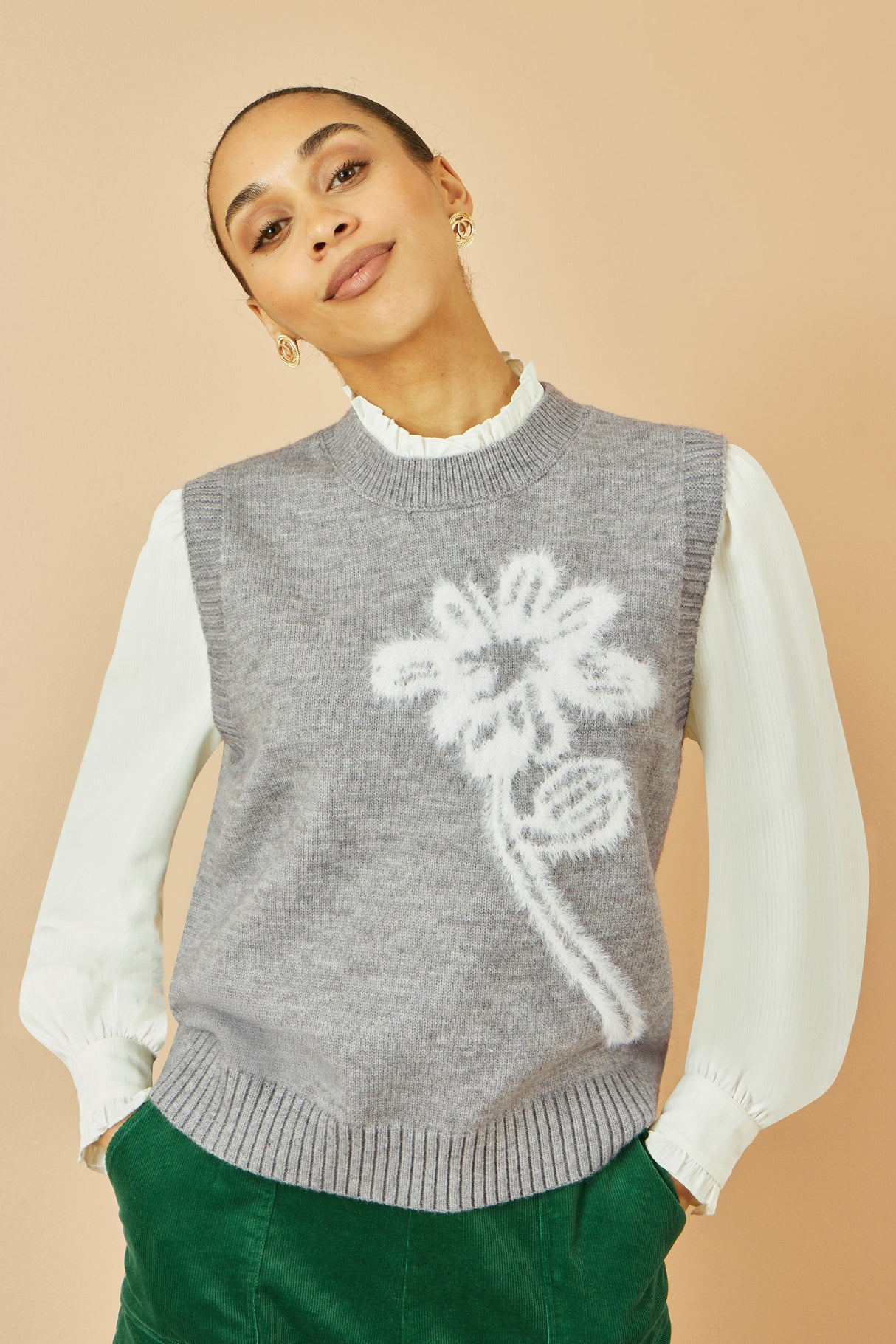 Yumi Grey Knitted Flower Sleeveless Jumper Vest