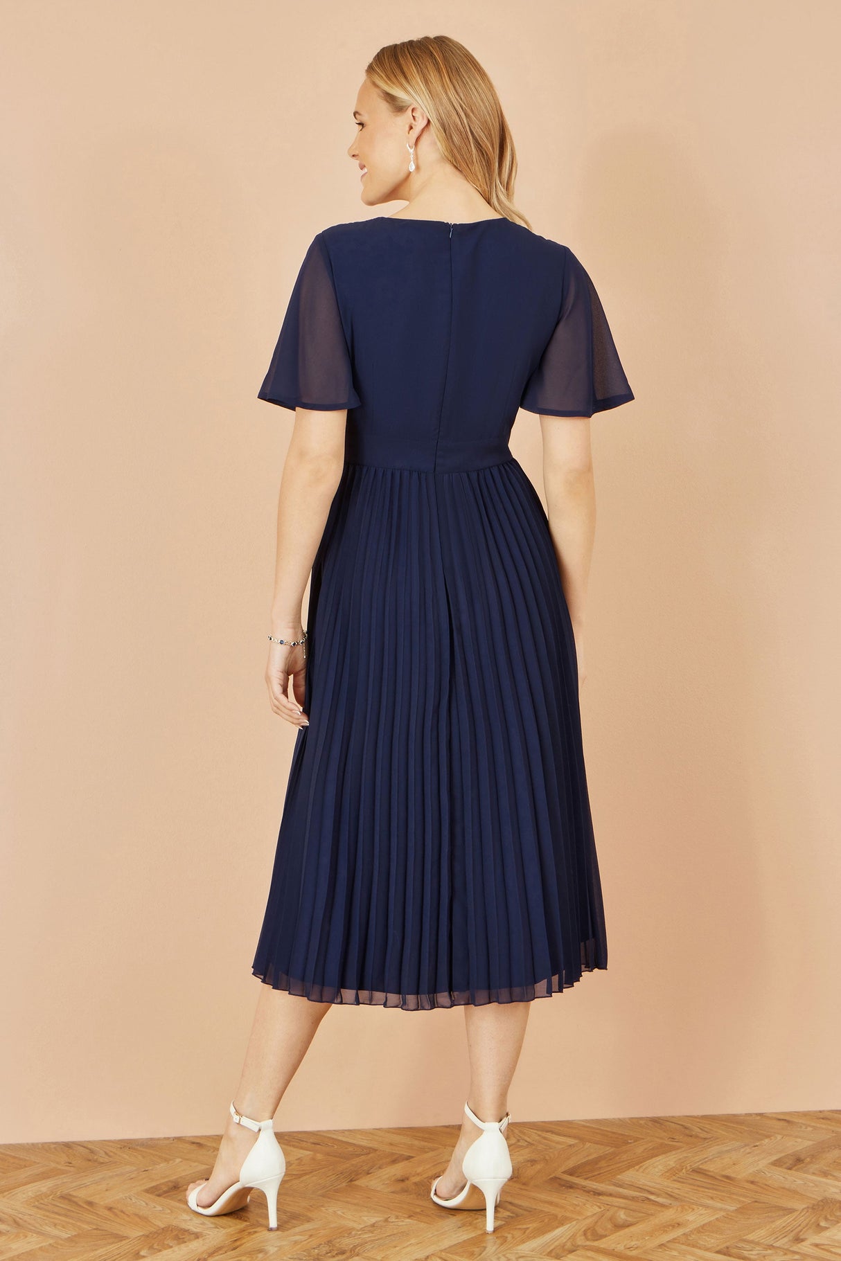 Yumi Navy Sequin Embellished Panel Pleated Midi Dress
