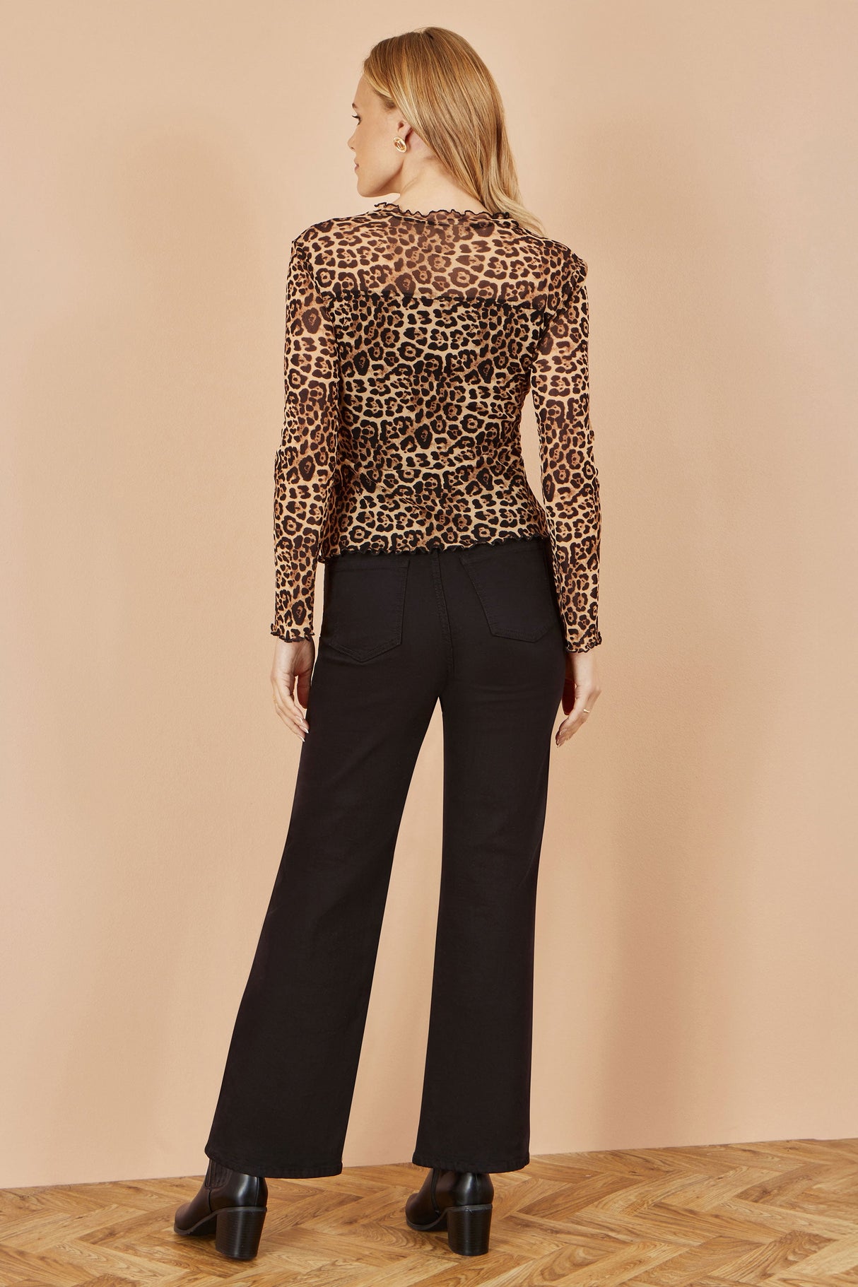 Yumi Brown Leopard Print Mesh Stretch Fitted Top