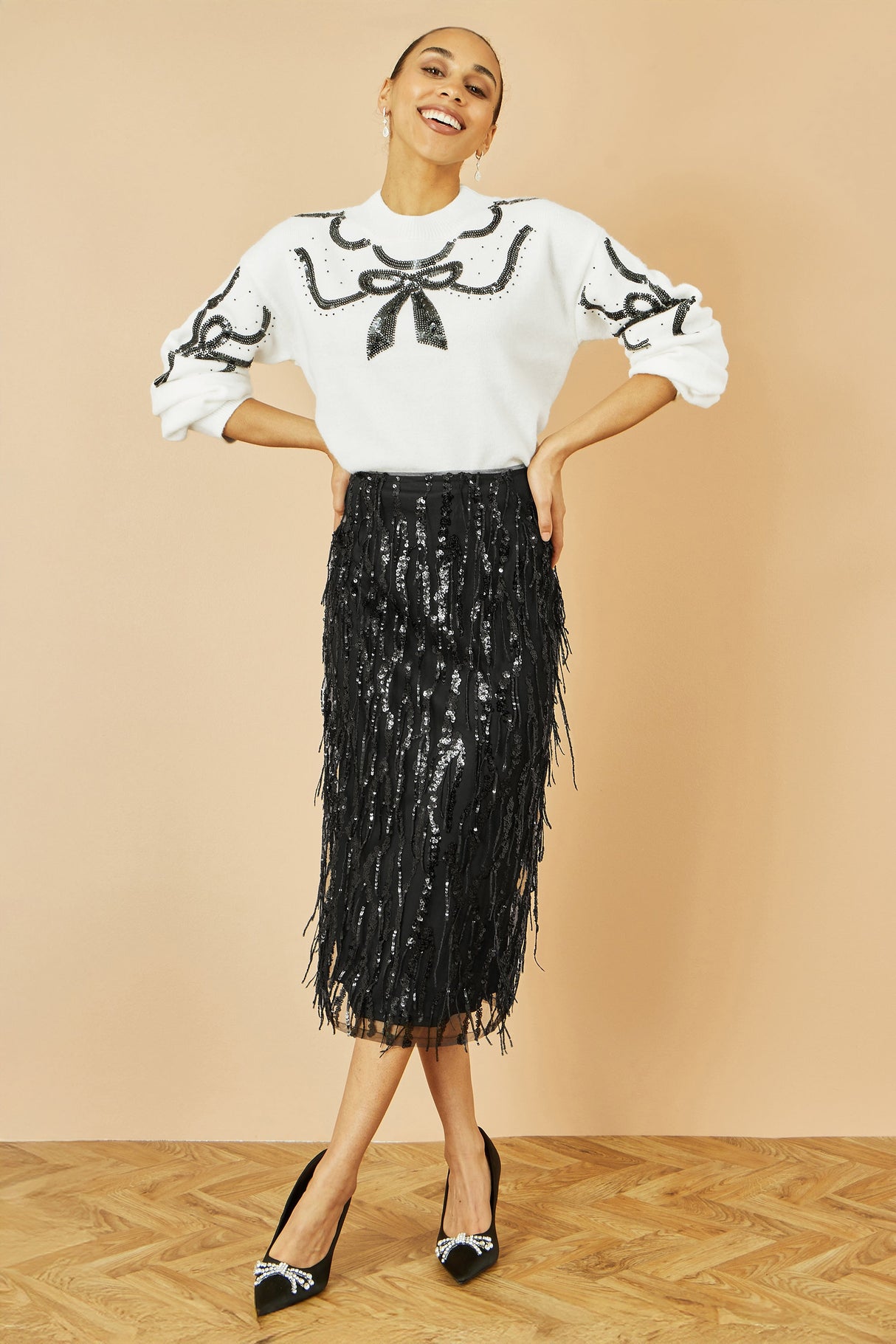 Yumi Black Hanging Sequin Fitted Midi Skirt