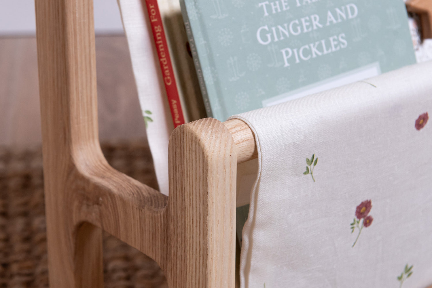 Nestie Book Hammock, Solid Ash - Meadow