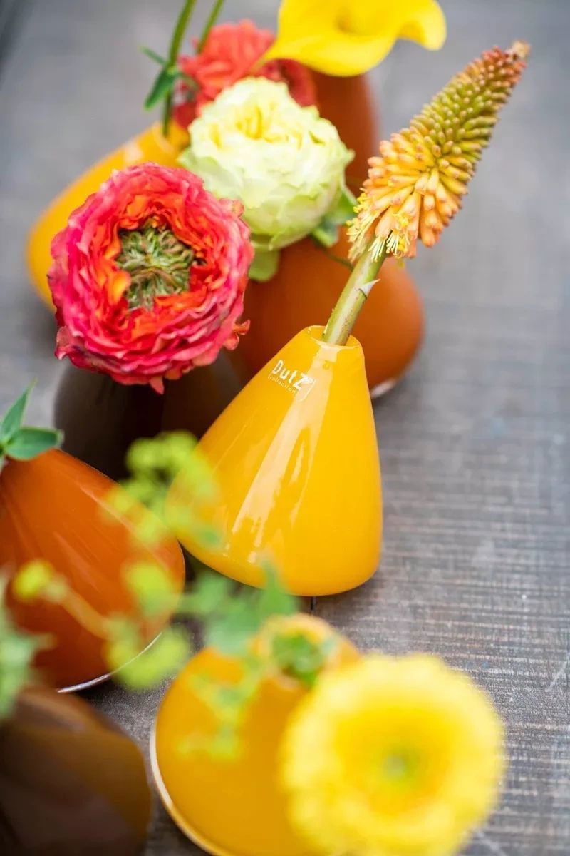 TUMBLING VASE - H12 D10 cm - PISTACHE