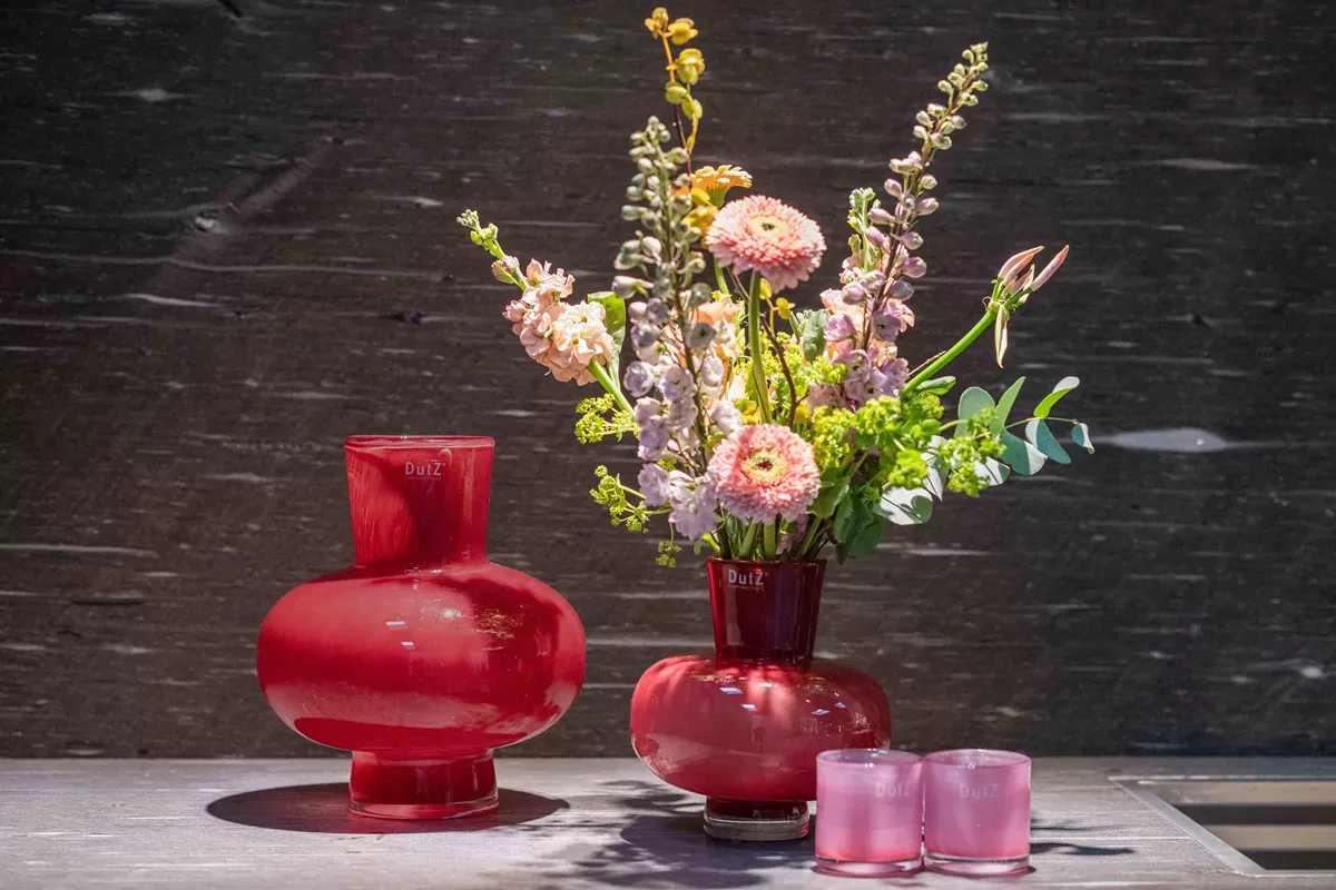 Vase MODEST - RASPBERRY by DutZ