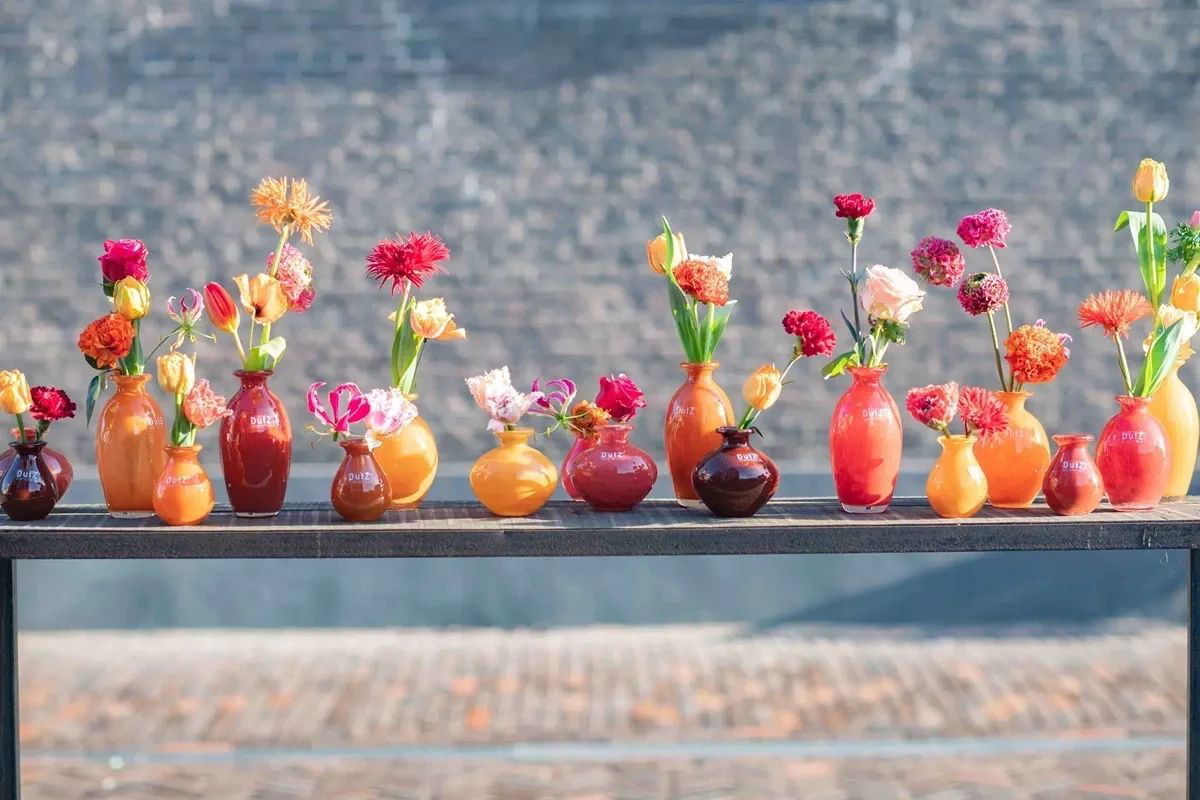 NADIEL RED TINTS BUDVASE SET