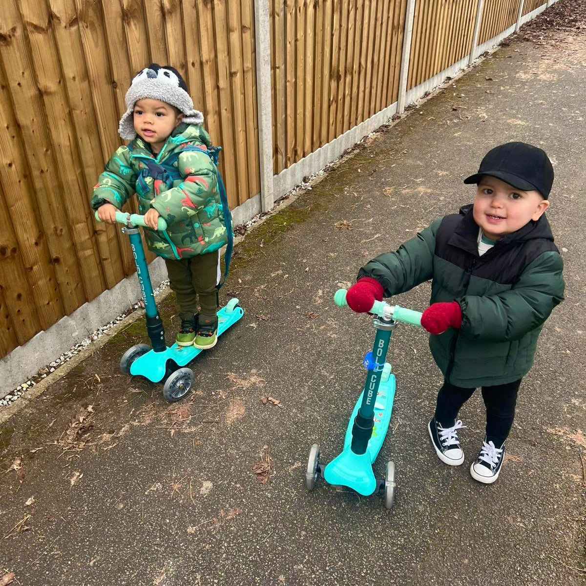 Ocean - Teeny Fold 3 Wheel Scooter