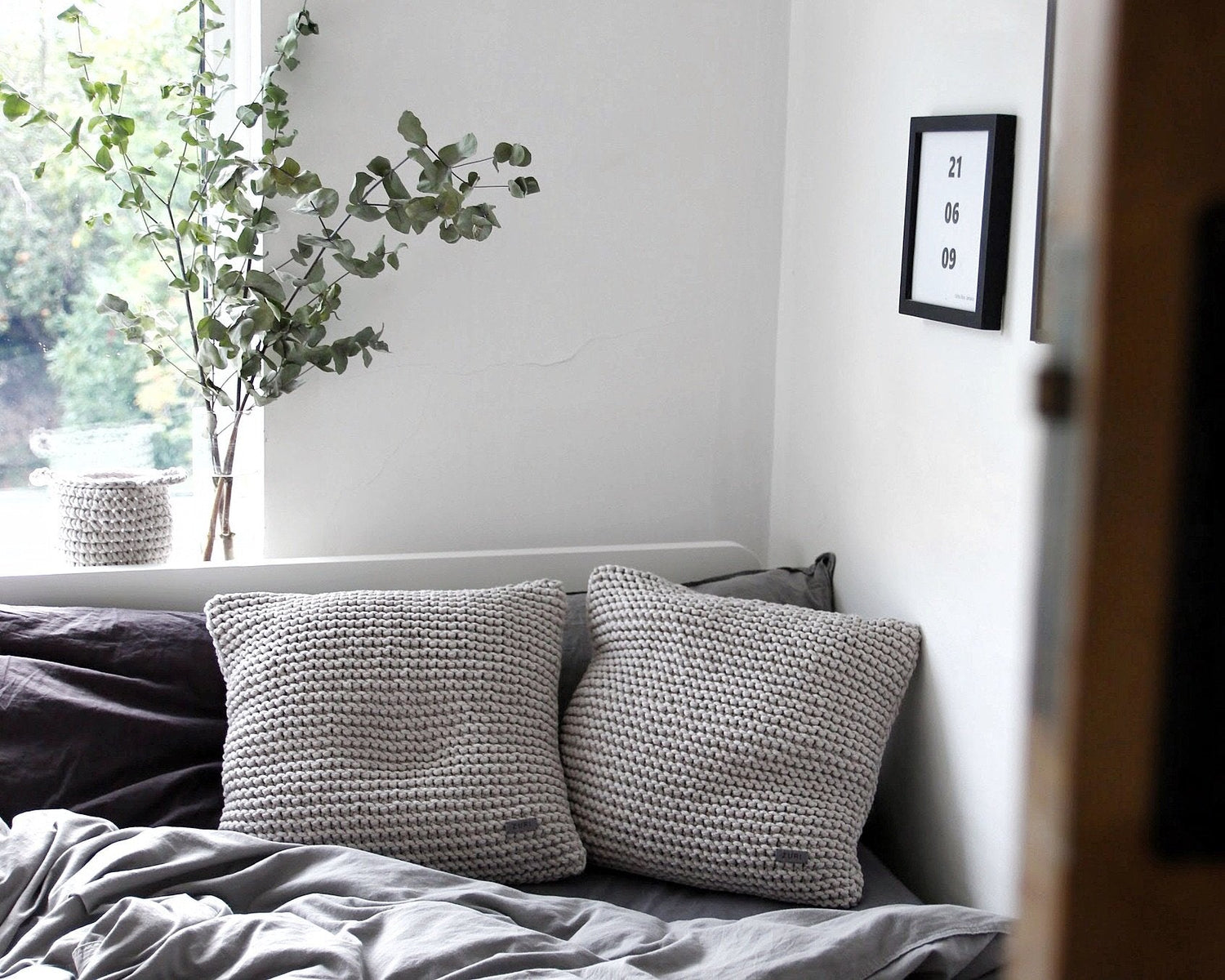 Knitted Cushion | OATMEAL