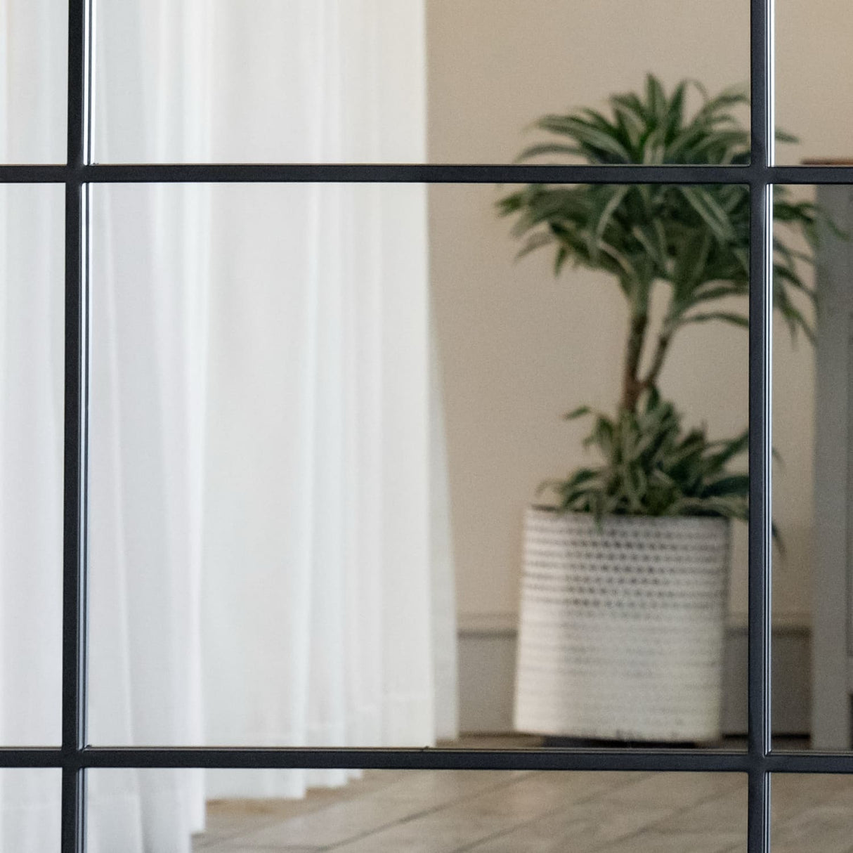 Kyō - Full Length Black Metal Rectangle Lattice Window Mirror - 200cm x 120cm