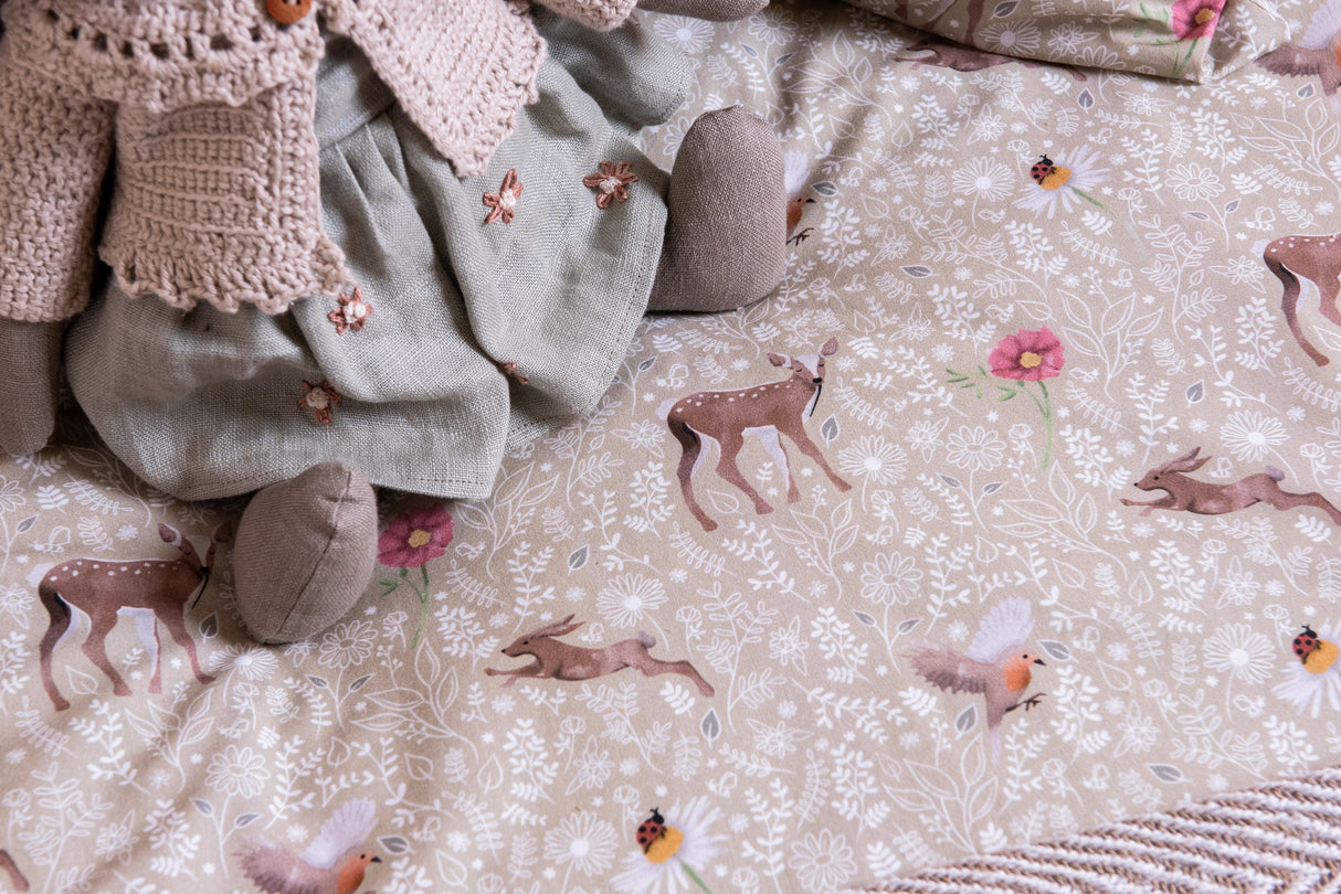 Bedding Set - Meadow Line