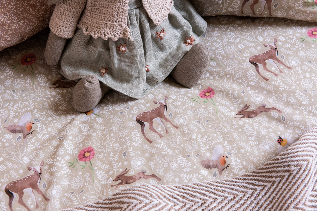 Bedding Set - Meadow Line