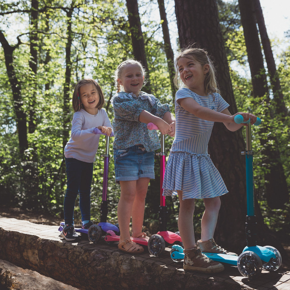 Unicorn - Teeny Fold 3 Wheel Scooter