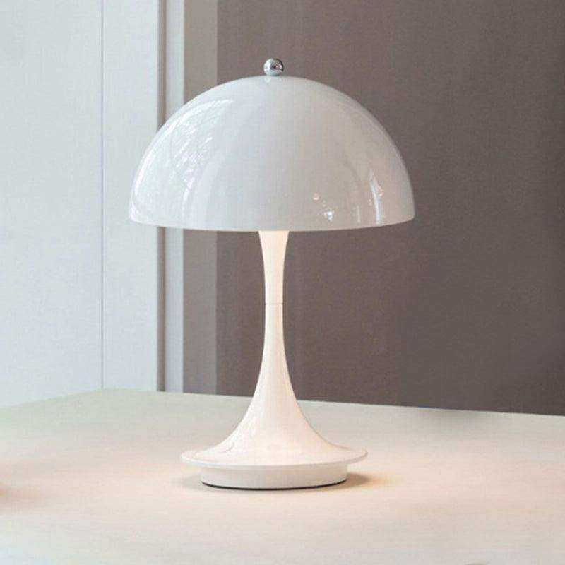 The Luna Lamp
