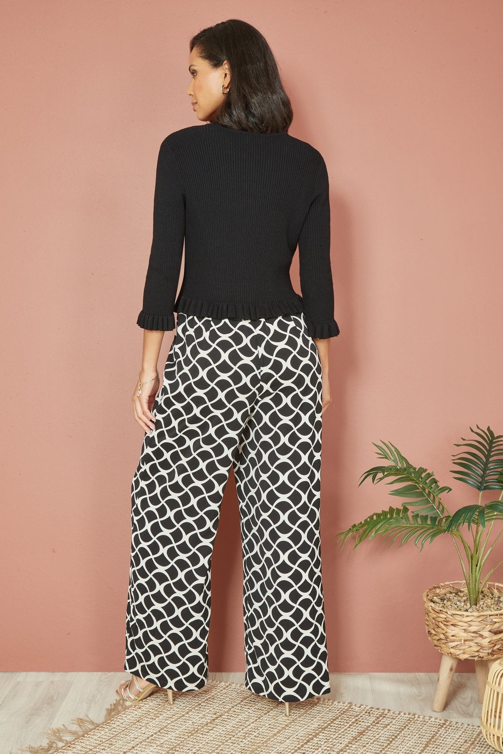 Yumi Black Tie Up Ribbed Cardigan With Frill Hem