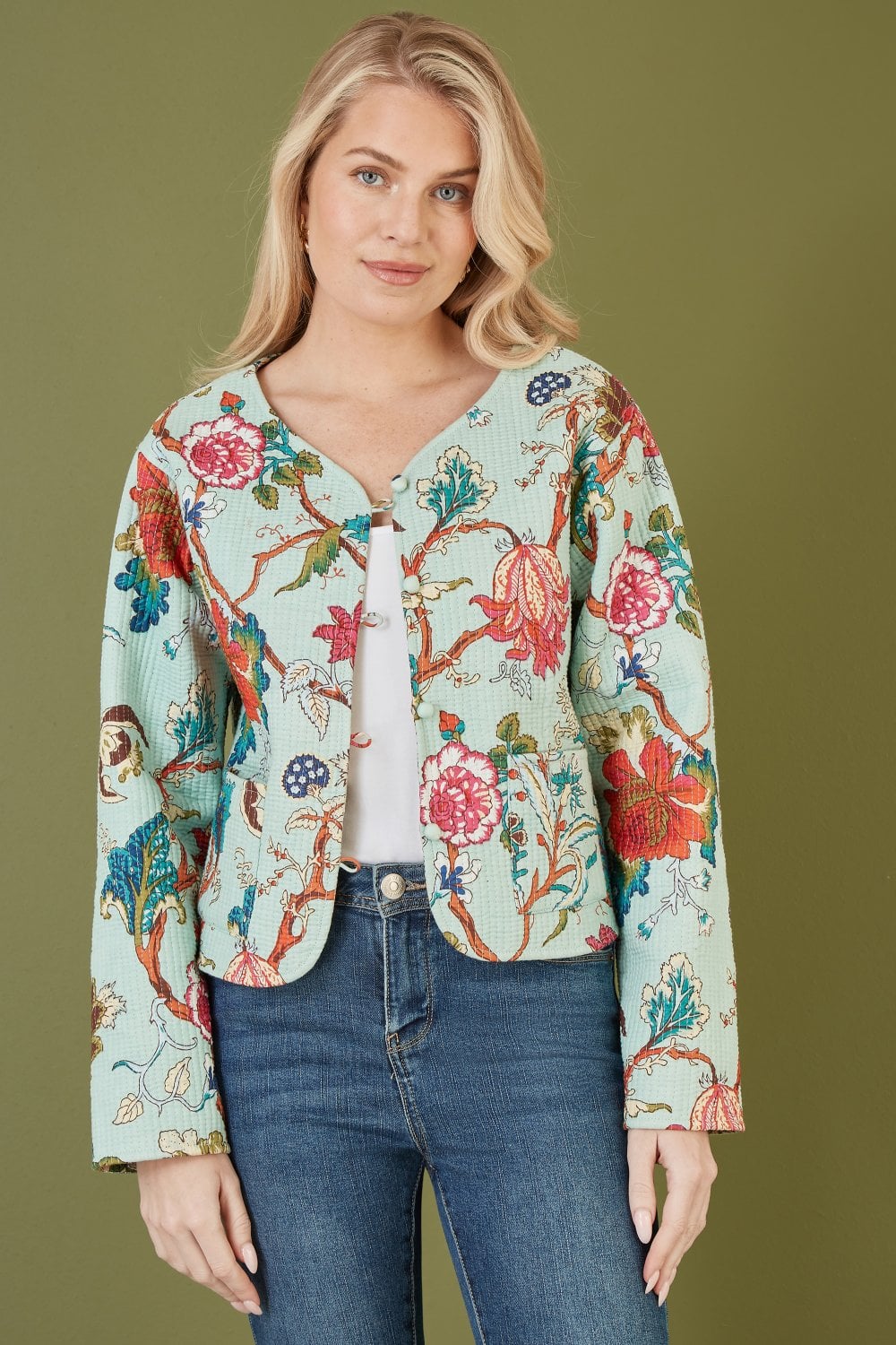 Yumi Blue Floral Print Reversible Cotton Cropped Quilted Jacket