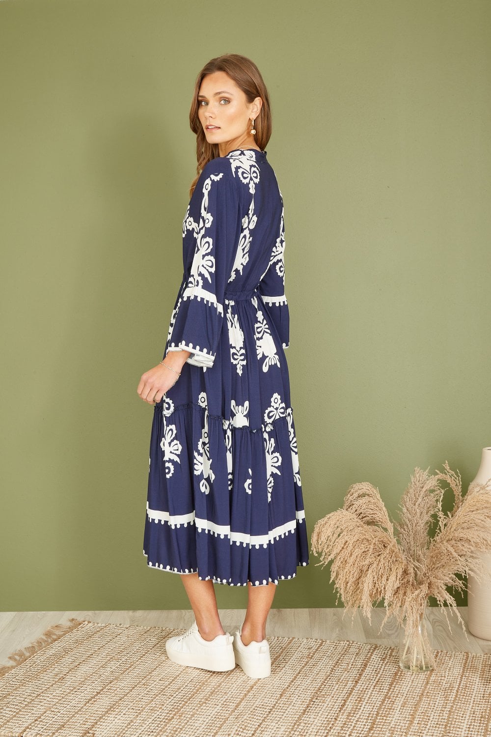 Yumi Navy Viscose Midi Dress With Long Sleeves