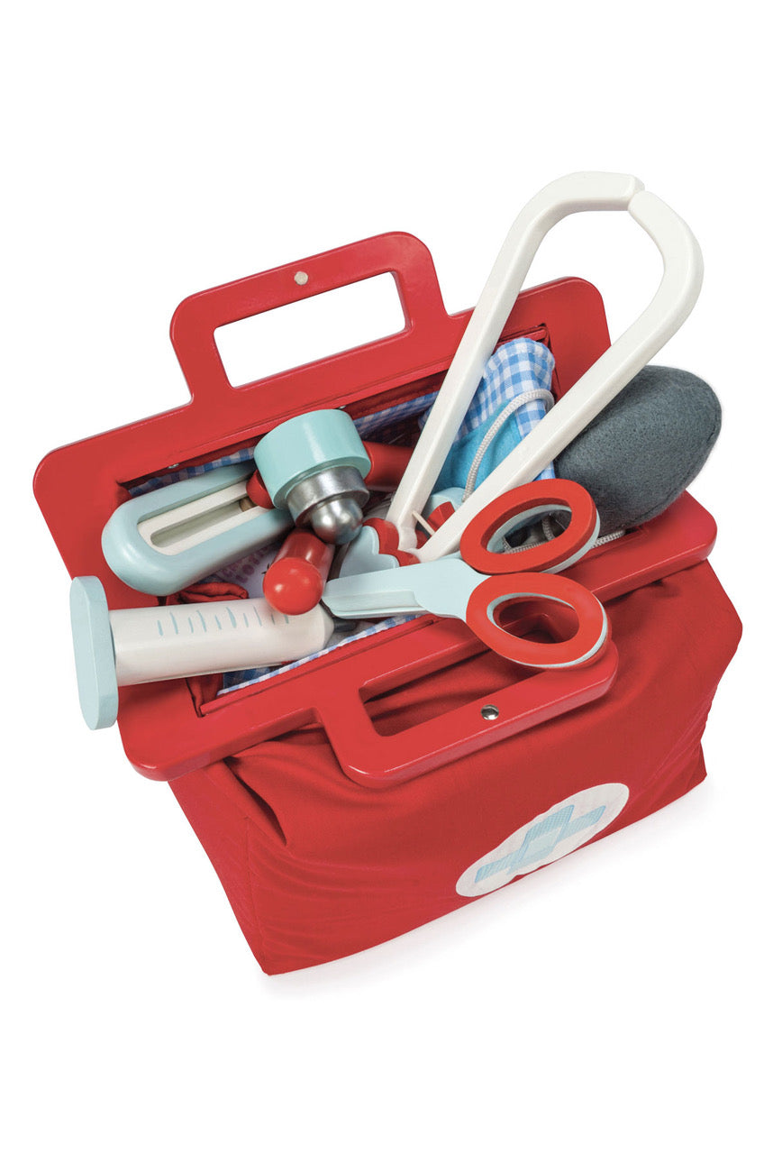 Doctor's Medical Kit by Le Toy Van
