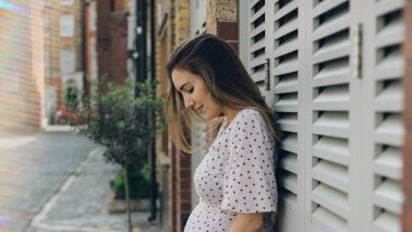5 Top tips for Expressing Breast Milk from Dr Brooke Vandermolen
