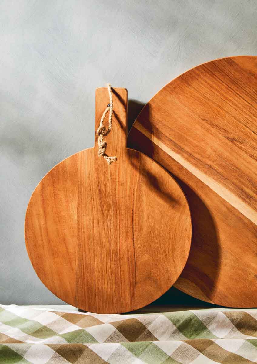Socorro Small Round Acacia Wood Chopping And Serving Board