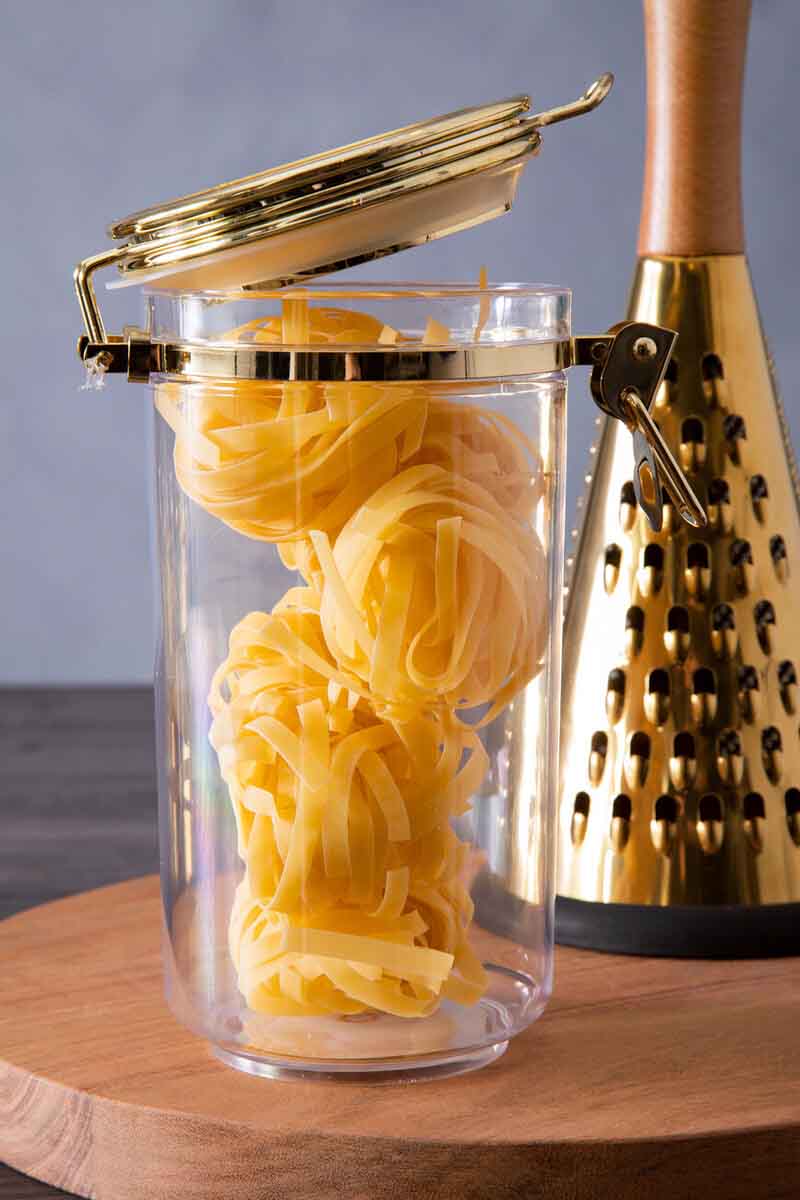 Gozo Jar With Gold Lid 1100 ml