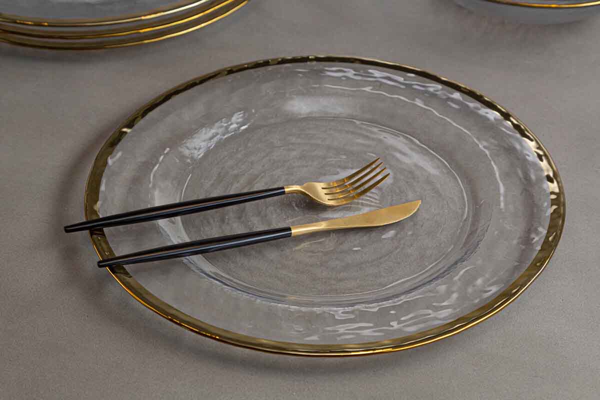 Ida Glass Charger Plate With Gold Rim