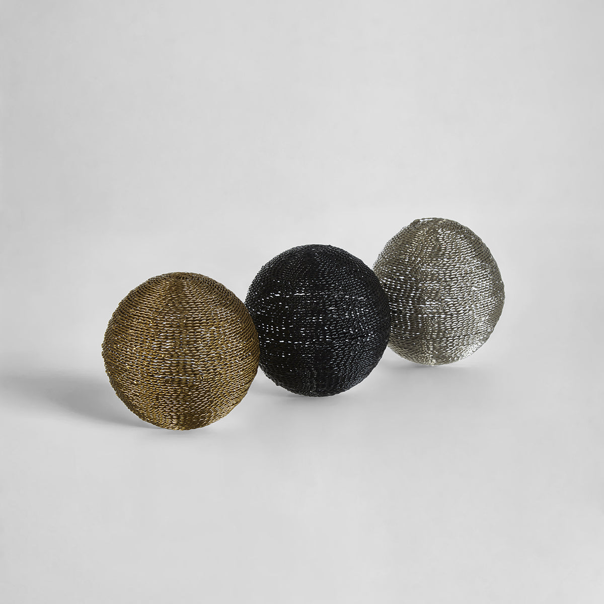 Hege Set of 3 Large Decorative Balls