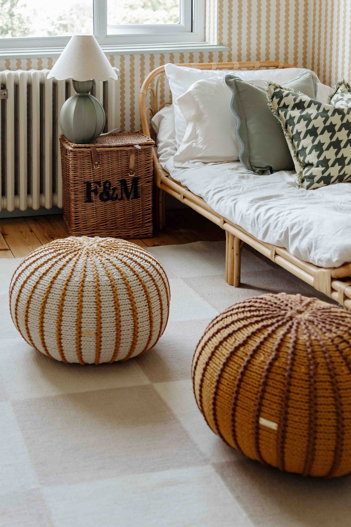 Knitted Pouffe ZIGGY | CINNAMON