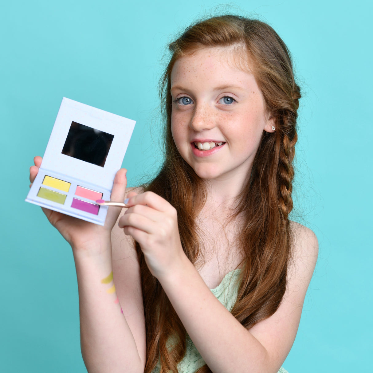 Candy Fantasy Eye & Cheek Palette Kids Toxic-Free Makeup
