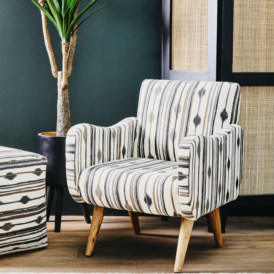 Cefena Armchair With Straight Arms