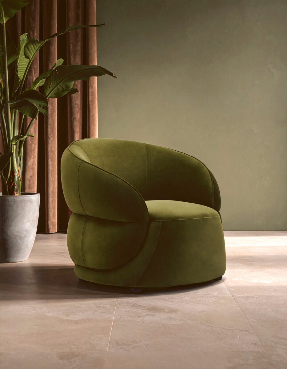 Darla Curve Forest Green Velvet Chair