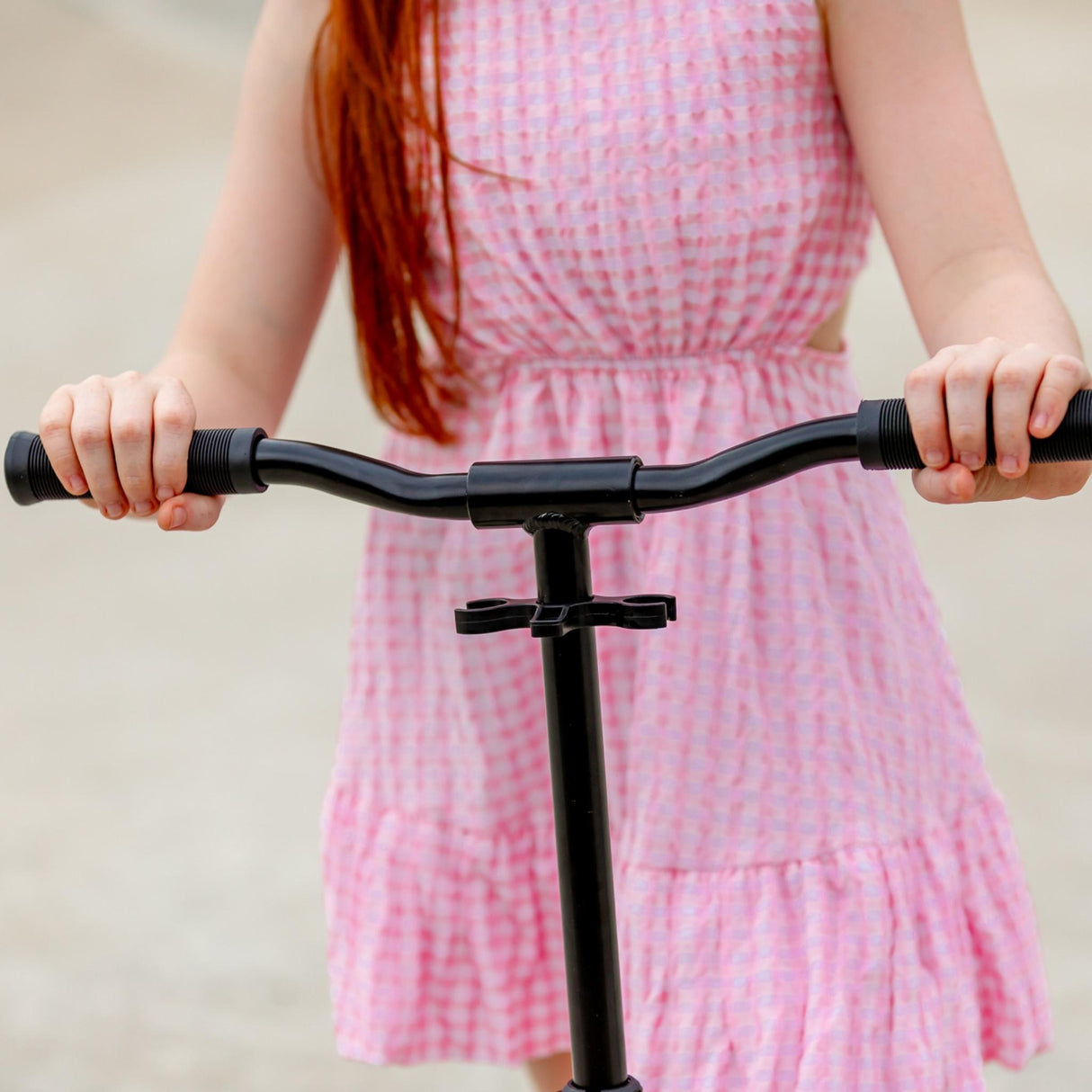 Fuchsia - Deluxe 2 Wheel Scooter
