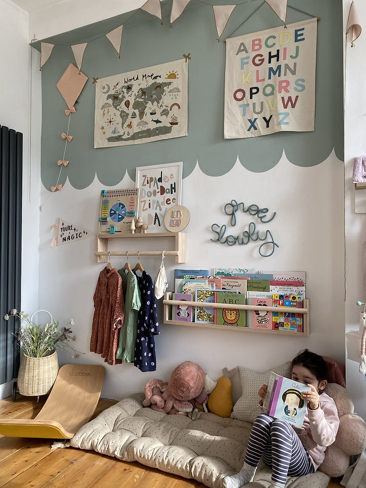 Autumn's Corner - Flip-It Shelf - Medium